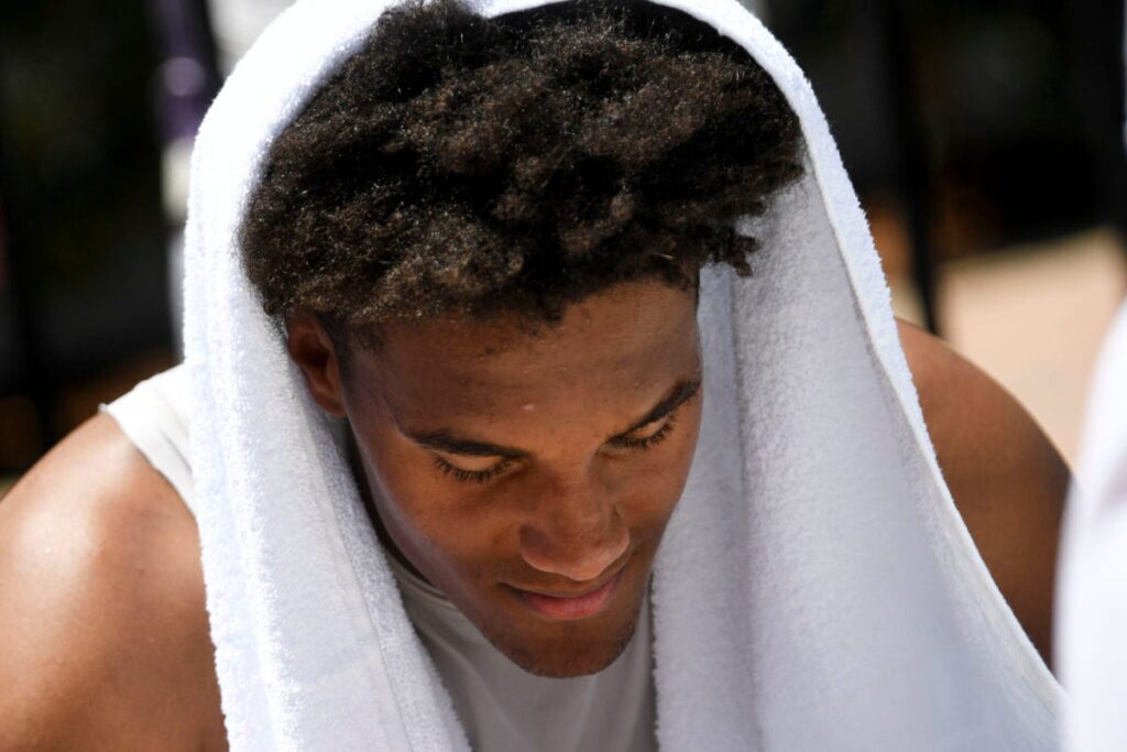 Amari Jackson transferred from Alabama to the Tennessee Vols this spring.