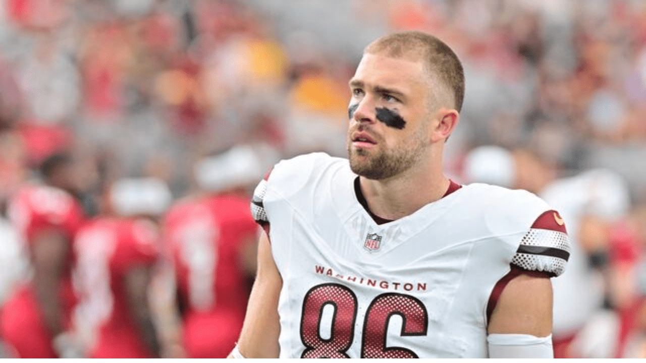 Eagles Bring Back Franchise Legend Zach Ertz