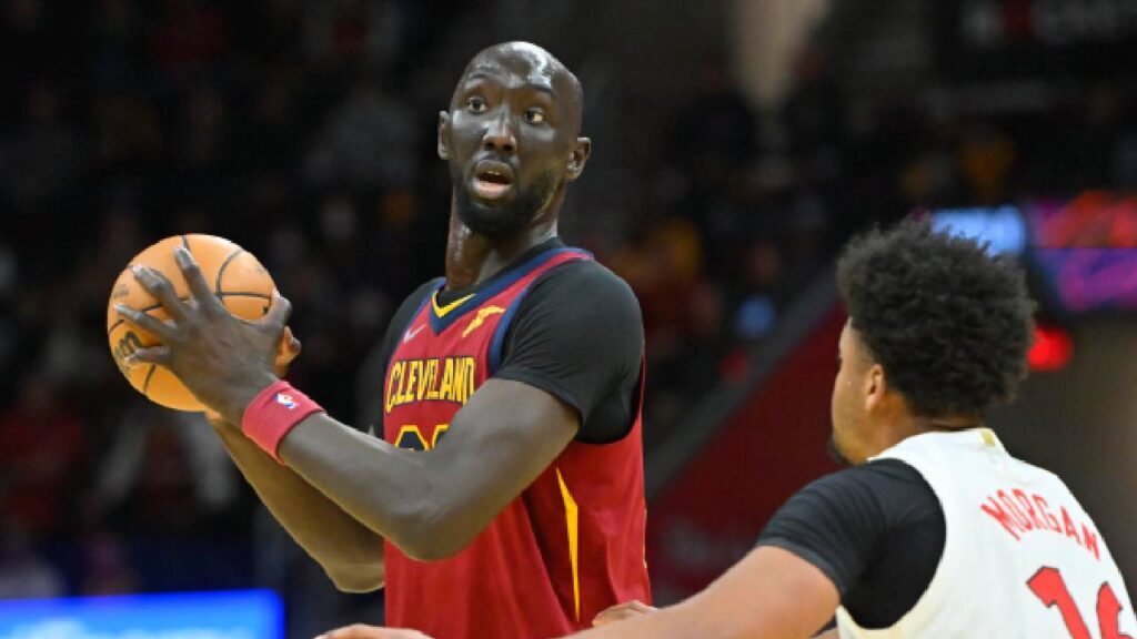 Toronto Raptors forward Juwan Morgan (16) defends Cleveland Cavaliers center Tacko Fall (99) in the fourth quarter at Rocket Mortgage FieldHouse.