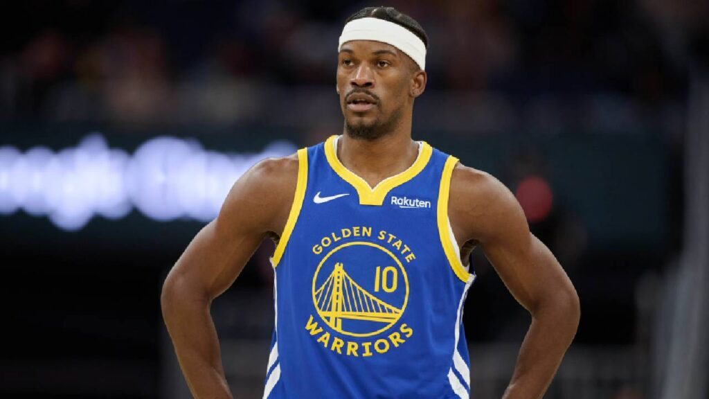 Golden State Warriors forward Jimmy Butler III (10), a leading name among the NBA Veterans Without A Ring, looks on against the Milwaukee Bucks during the third quarter at Chase Center.