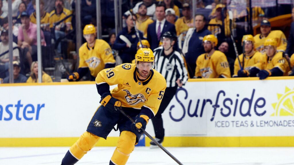 Nashville Predators
Central Division