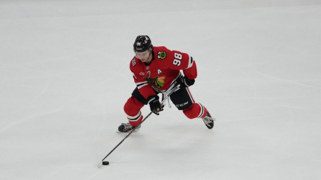 Chicago Blackhawks
 Central Division