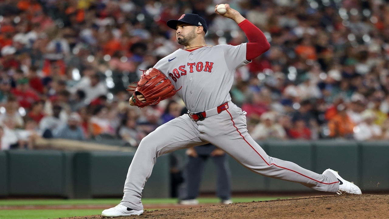 Boston Red Sox win 5-0