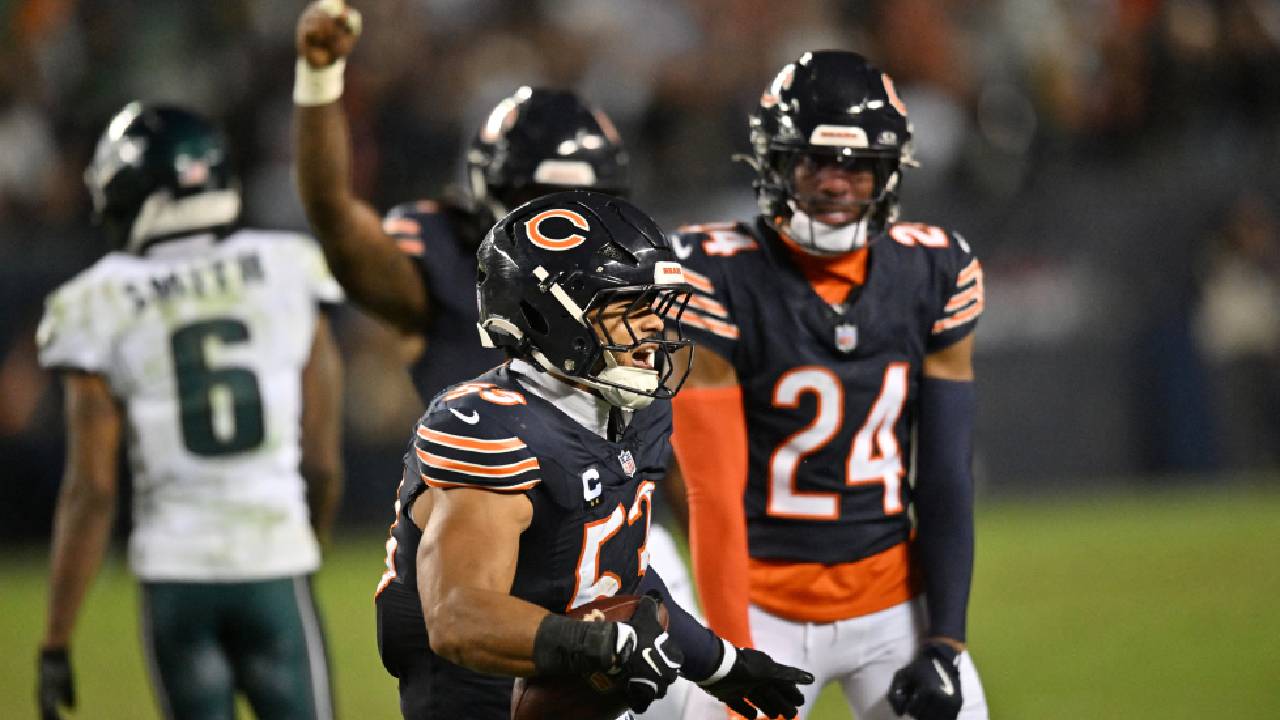 Case Keenum Bears vs Eagles 