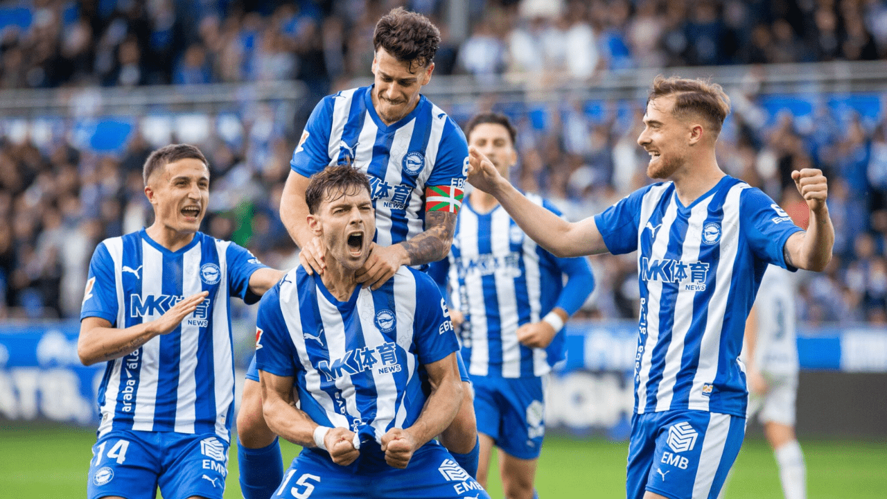 Lucas Boyé whilst a goal celebration with Deportivo Alavés. CREDIT: Deportivo Alavés
