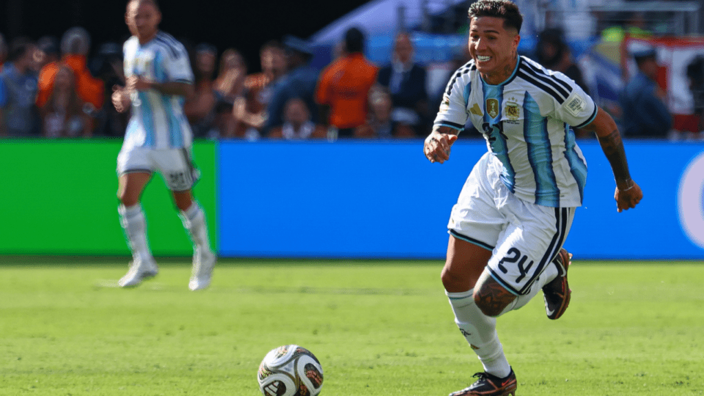 Enzo Fernandez form