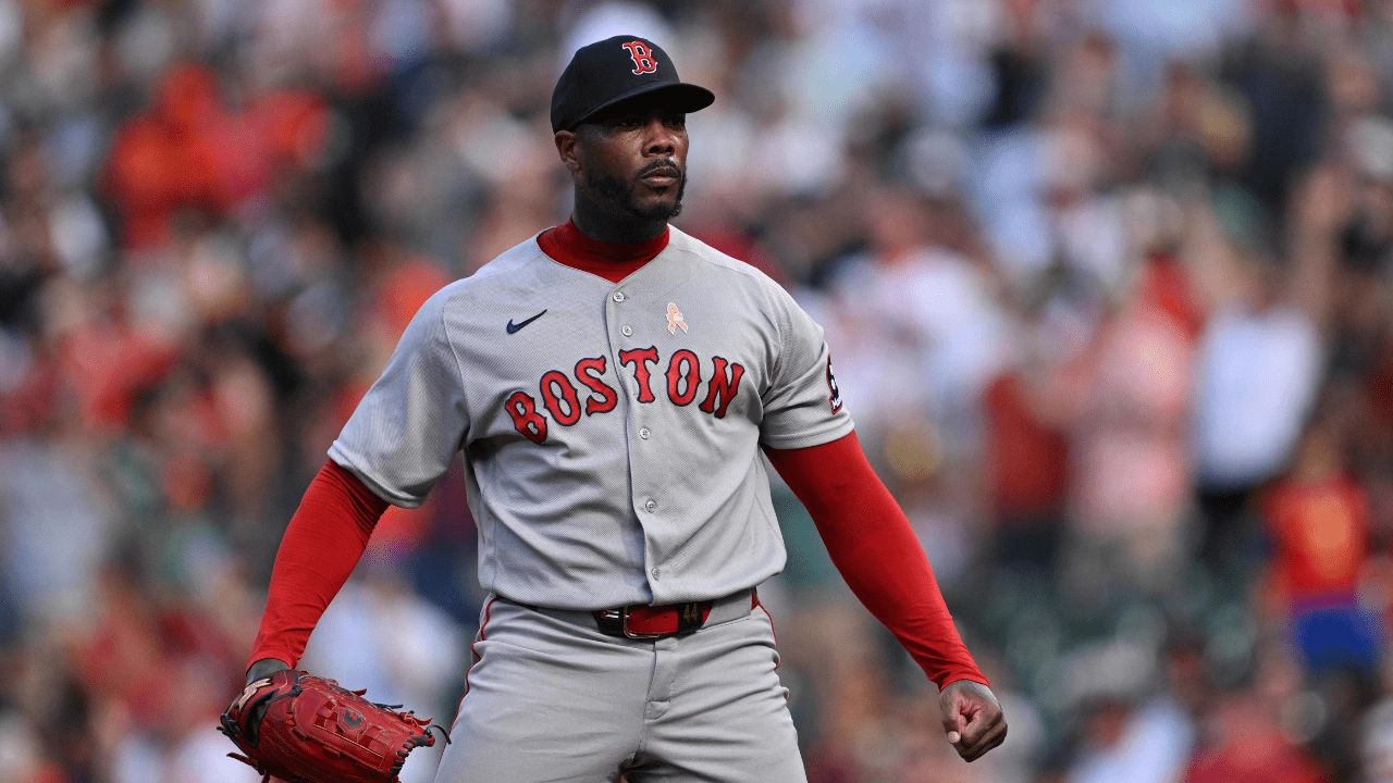 Chapman Earned Save #400