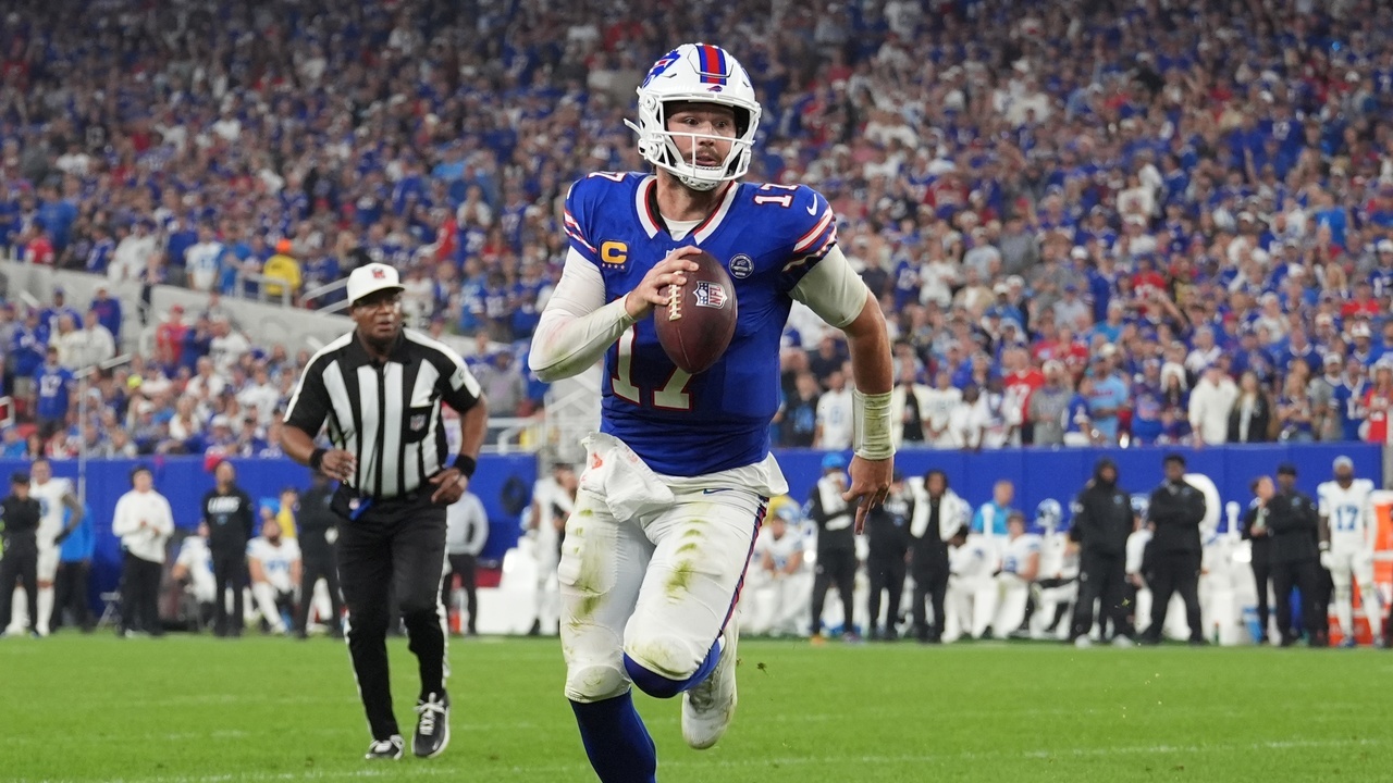 Josh Allen celebrates during Bills 41-31 win over Lions