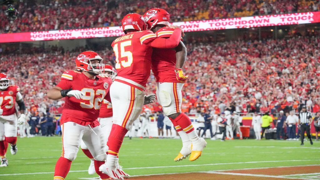Kansas City Chiefs
NFL Contenders and Pretenders