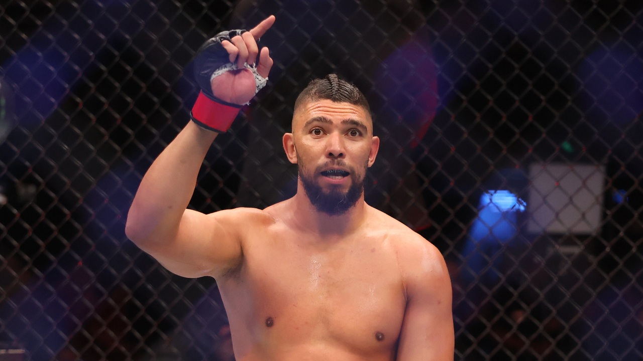 UFC 332