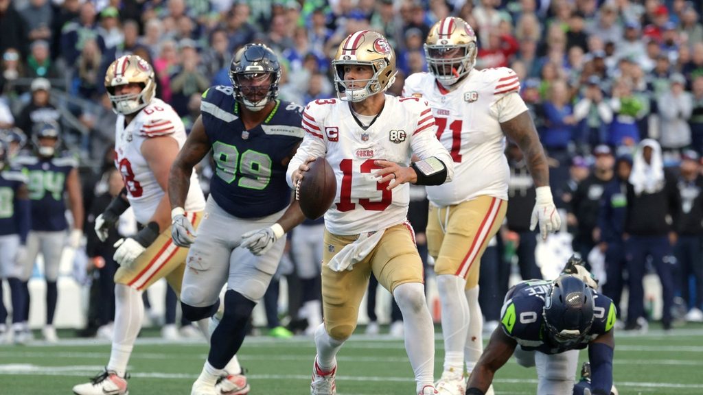49ers quarterback Brock Purdy prepares to lead the offense