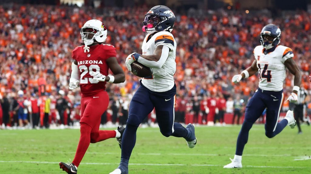 Chiefs Screen Defense- RJ Harvey scores against Cardinals