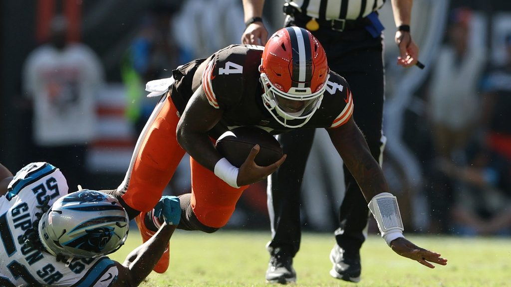 Deshaun Watson during Browns win over Panthers