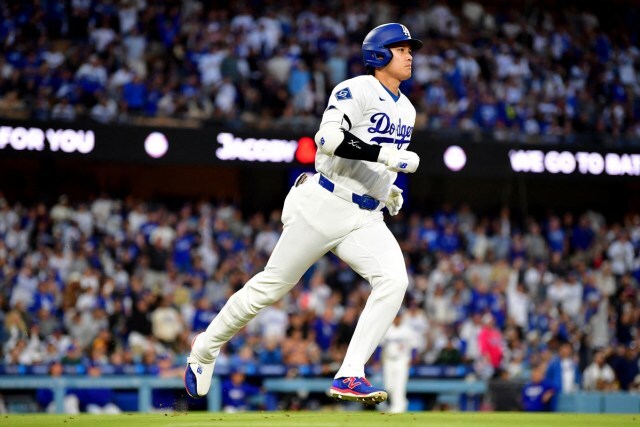 Potential NL MVP Shohei Ohtani runs the bases.