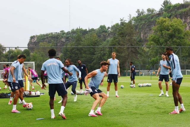 Mexico Vs England