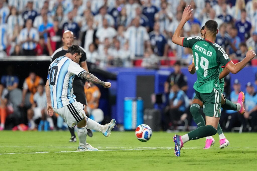 Messi during the game against Algeria