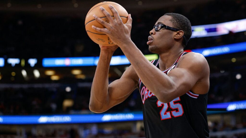 Los angeles lakers jalen smith nba rumors lakers rumors
