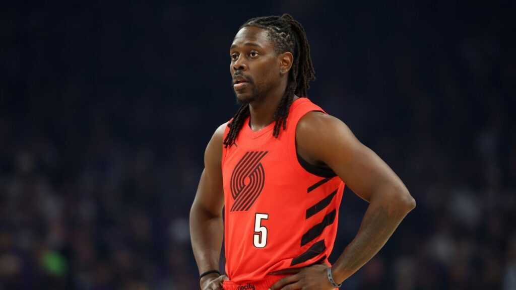 Philadelphia 76ers jrue holiday