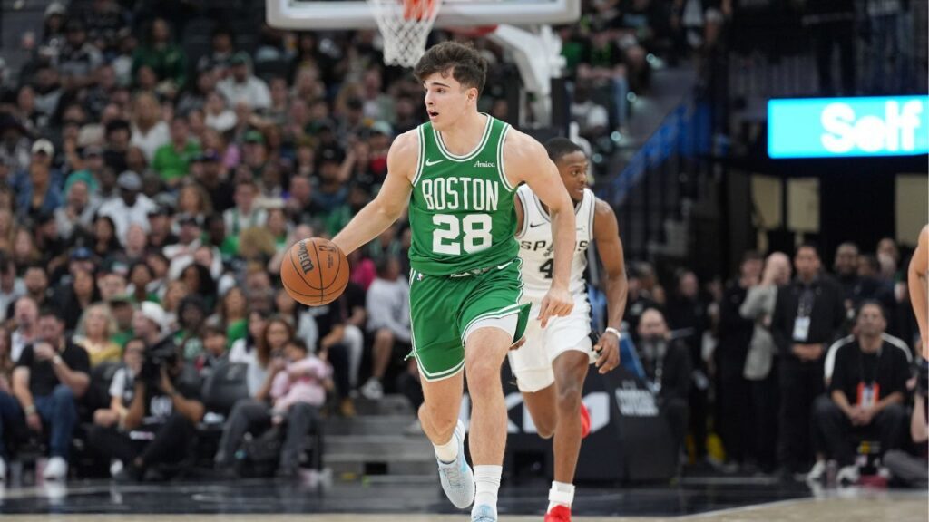 Boston Celtics Giannis Antetokounmpo Giannis Antetokounmpo Lebron James NBA rumors