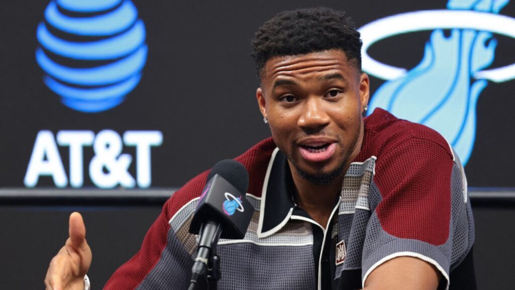 Boston Celtics Giannis Antetokounmpo Giannis Antetokounmpo Lebron James NBA rumors