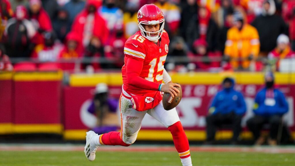 NFL QB Rankings Patrick Mahomes