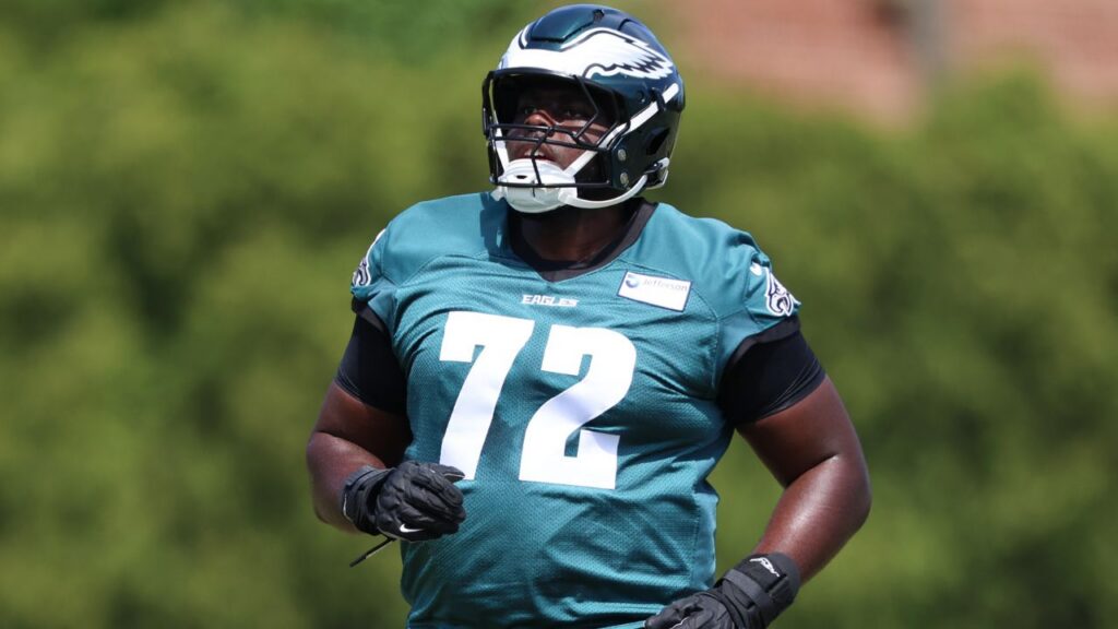 Philadelphia Eagles OT Markel Bell during training camp