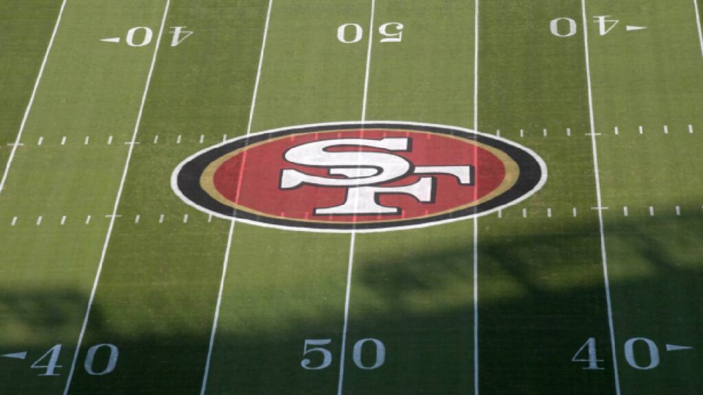 A general overall view of the San Francisco 49ers logo at midfield at Levi's Stadium prior to the game against the New York Giants.