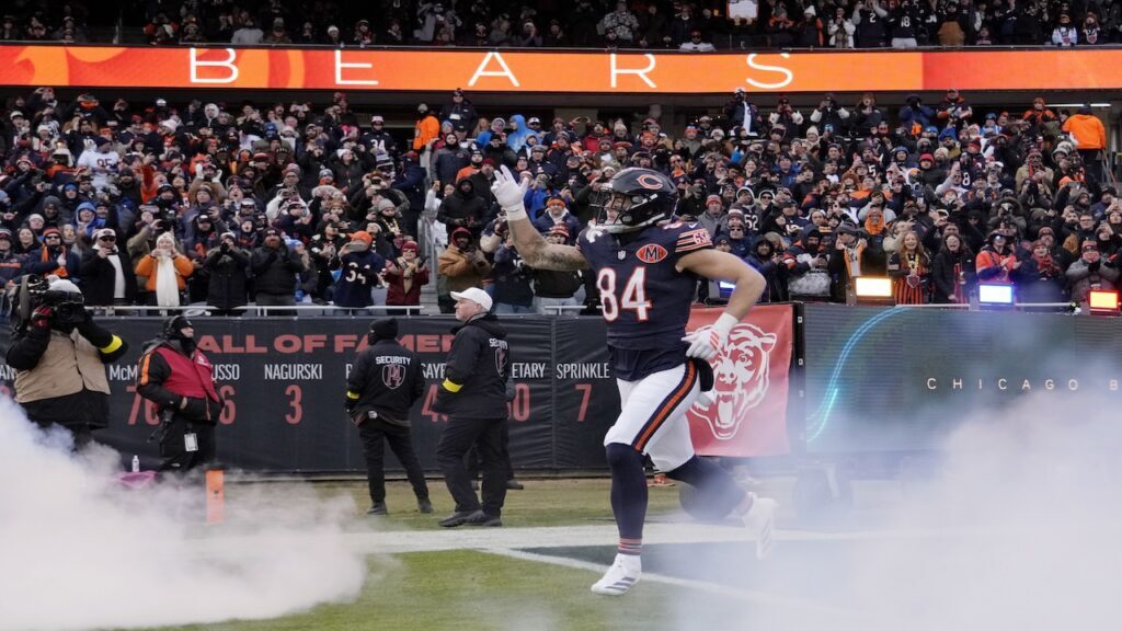 Colston Loveland
NFL Power Rankings
