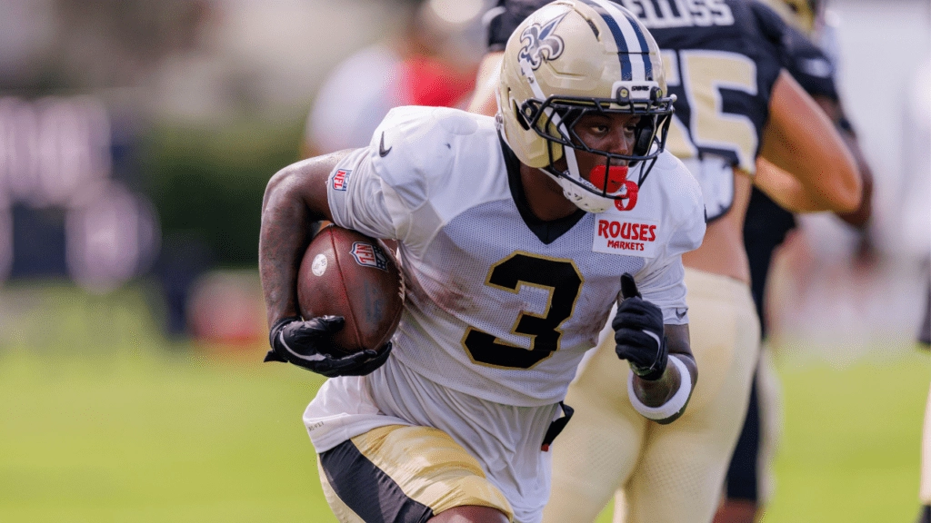 Former Clemson Players in Fantasy Football | Travis Etienne