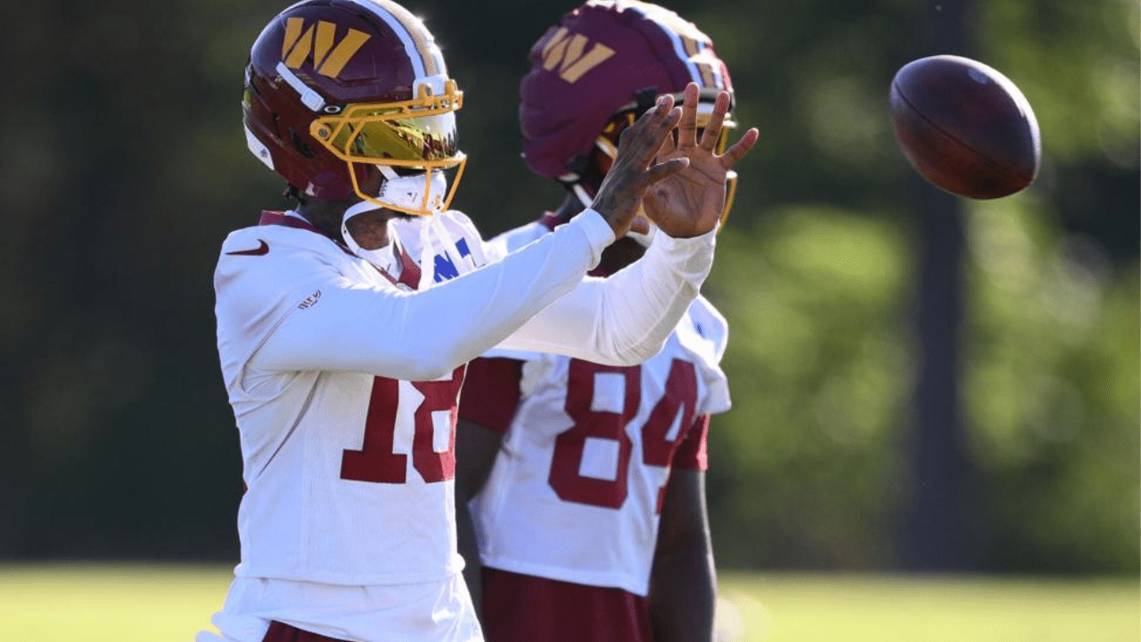 Stefon Diggs Commanders signing