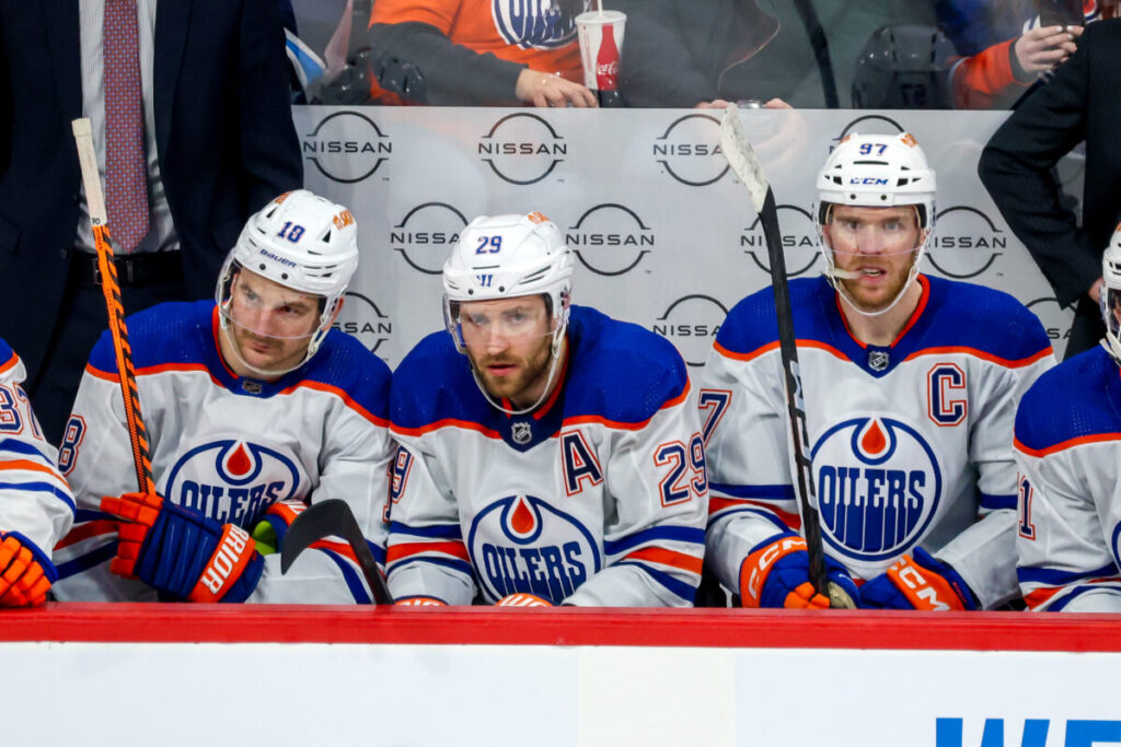 NHL News
Connor McDavid
Edmonton Oilers
