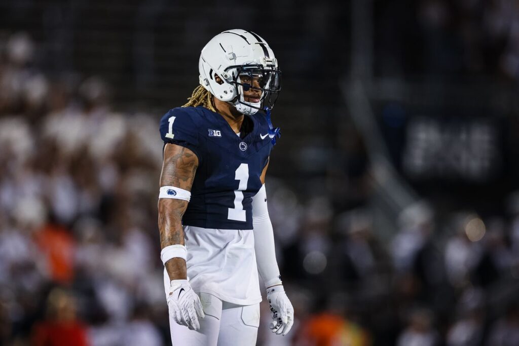 A photo of Jaylen Reed.
