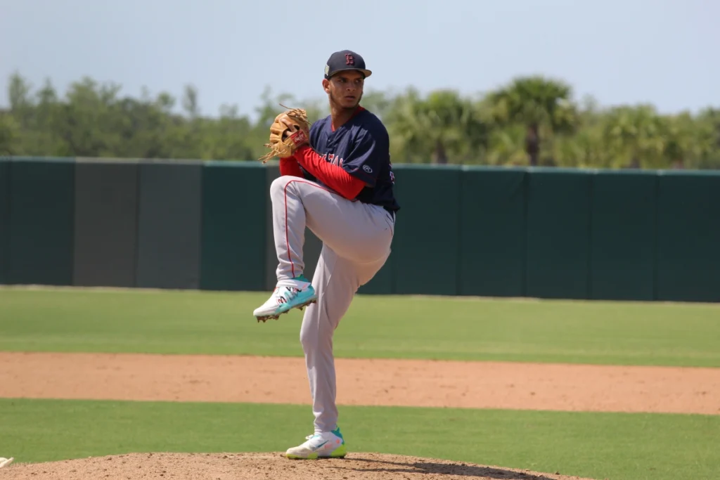 Image of Luis Perales Boston Red Sox, courtesy of Blogging the Red Sox.