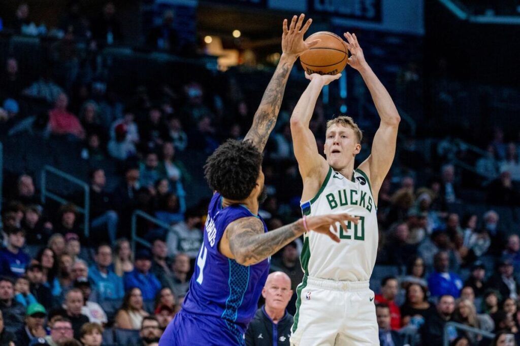 Milwaukee Bucks