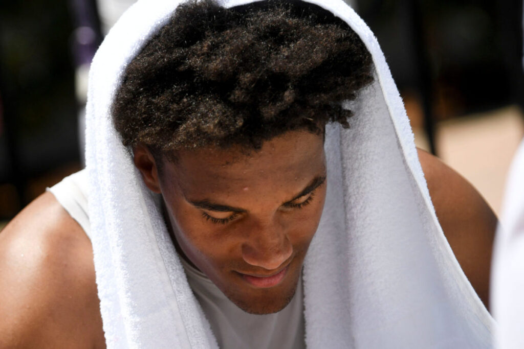 Amari Jackson transferred from Alabama to the Tennessee Vols this spring.
