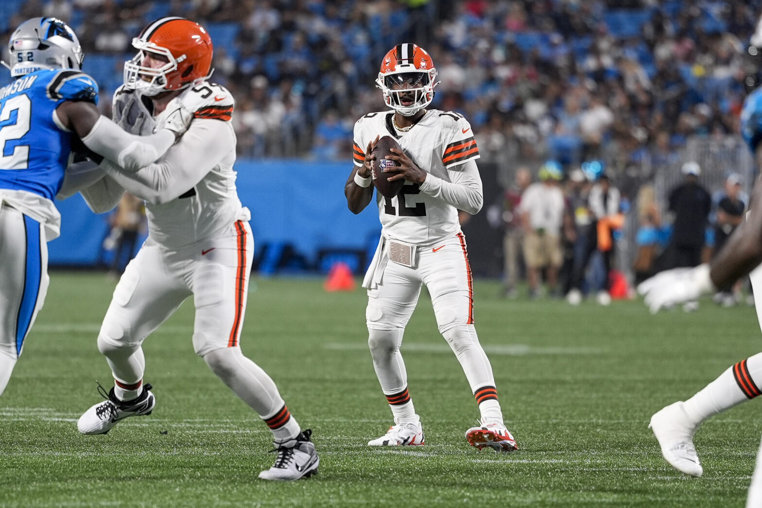 Shedeur Sanders in the pocket for the Cleveland Browns Credit: © Jim Dedmon-Imagn Images