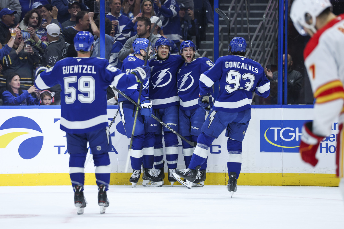 Tampa Bay Lightning celebrate after scoring a goal against the Calgary Flames.