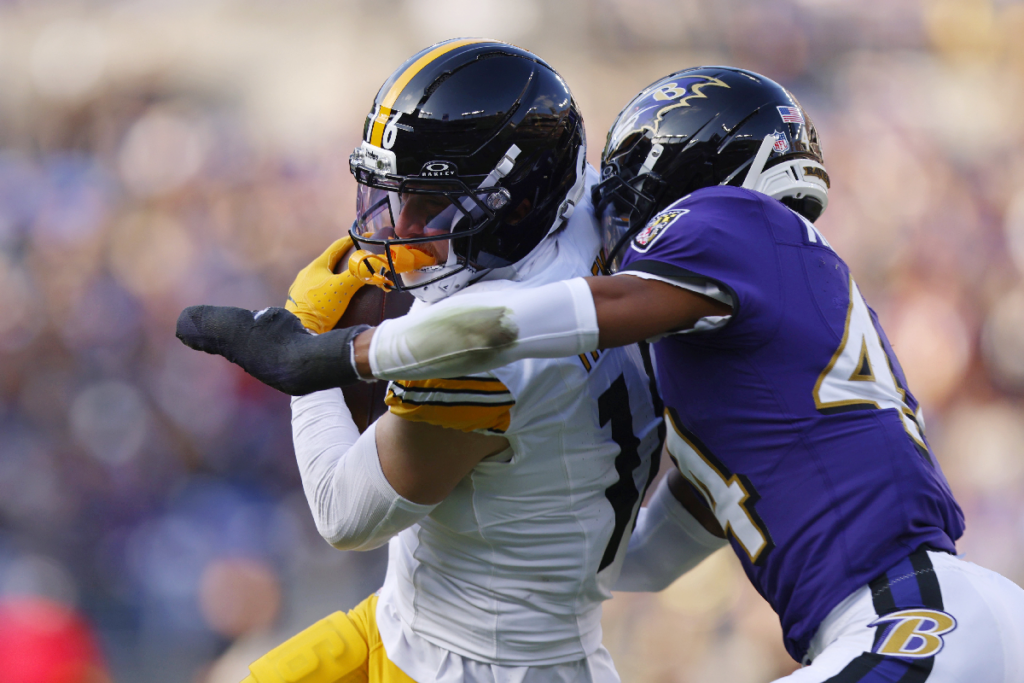Dec 7, 2025; Baltimore, Maryland, USA; Pittsburgh Steelers wide receiver Adam Thielen (16) makes a catch against Baltimore Ravens cornerback Marlon Humphrey (44) during the first half at M&T Bank Stadium. Mandatory Credit: Peter Casey-Imagn Images