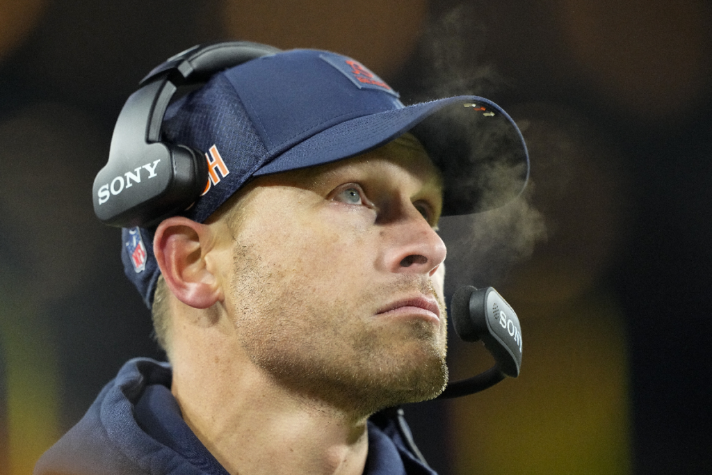 Dec 7, 2025; Green Bay, Wisconsin, USA; Chicago Bears head coach Ben Johnson during the game against the Green Bay Packers at Lambeau Field. Mandatory Credit: Jeff Hanisch-Imagn Images