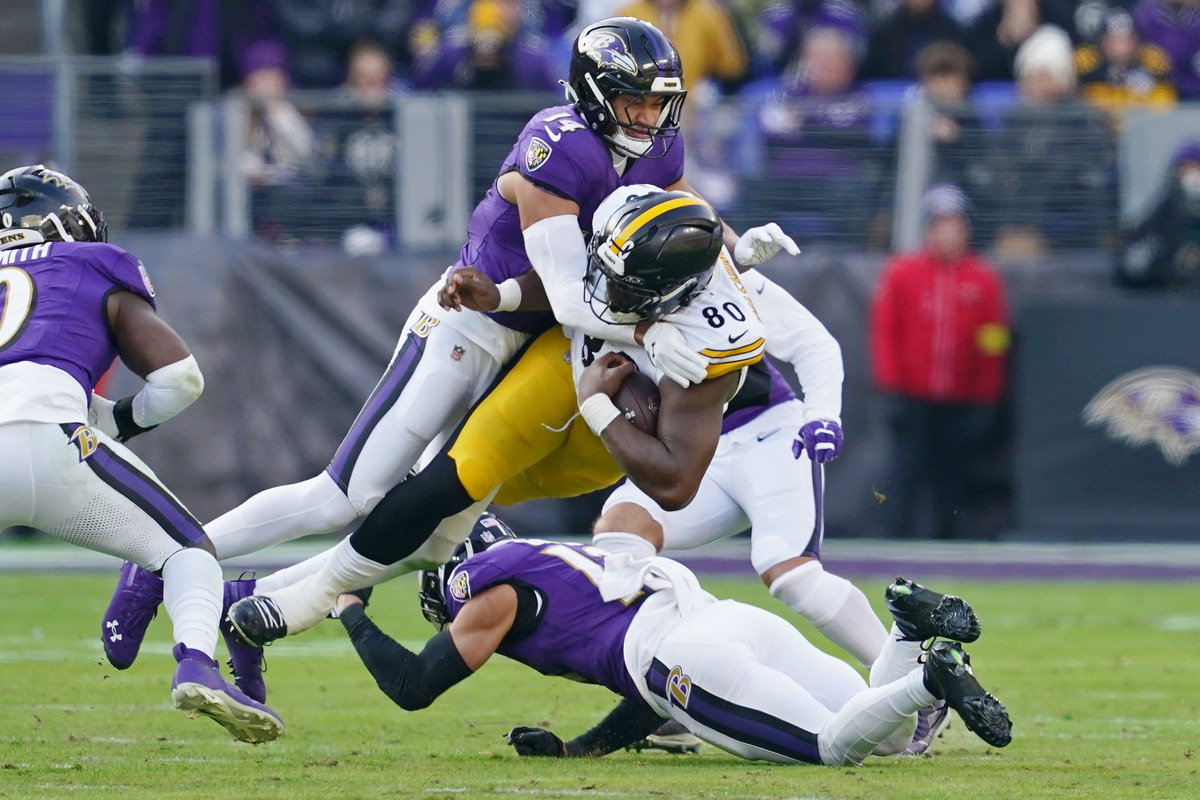 Darnell Washington Injury
