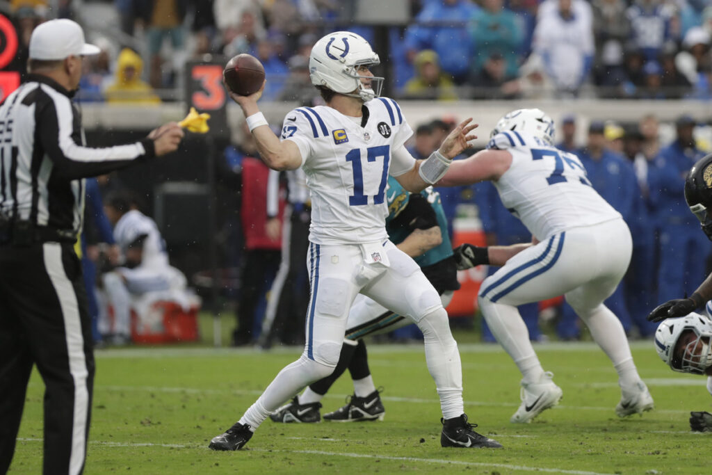 Daniel Jones injury