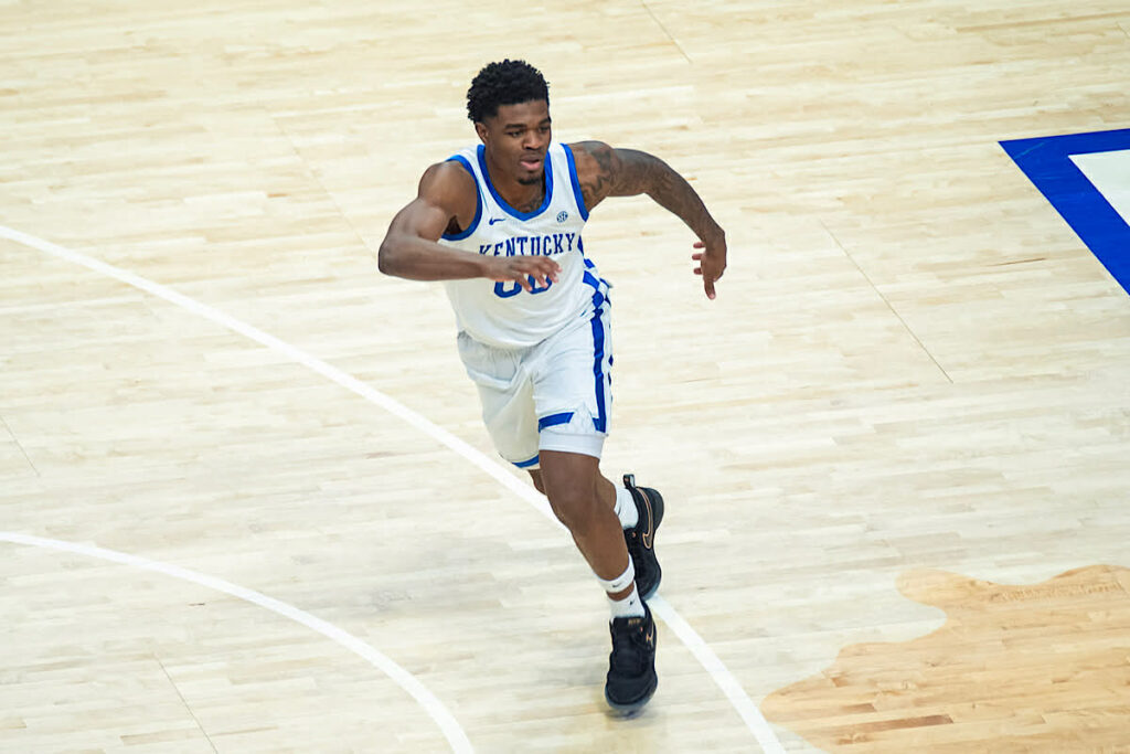 Kentucky Basketball's Otega Oweh