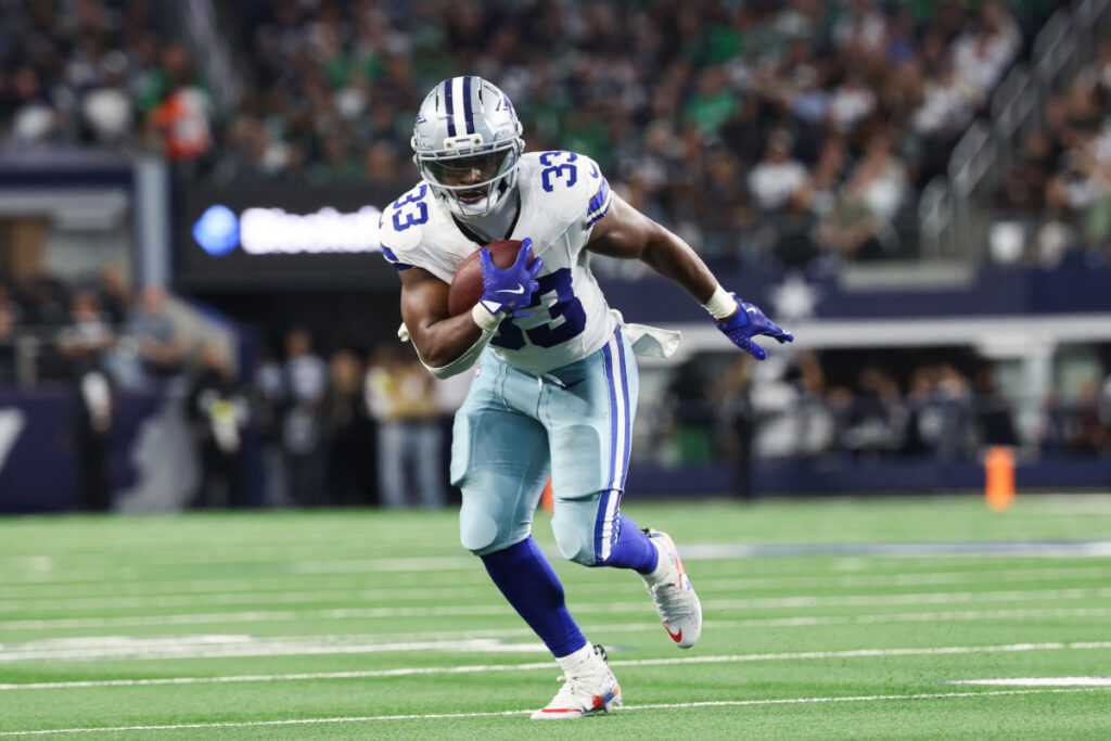 Javonte Williams is looking to reset the running back market in the NFL