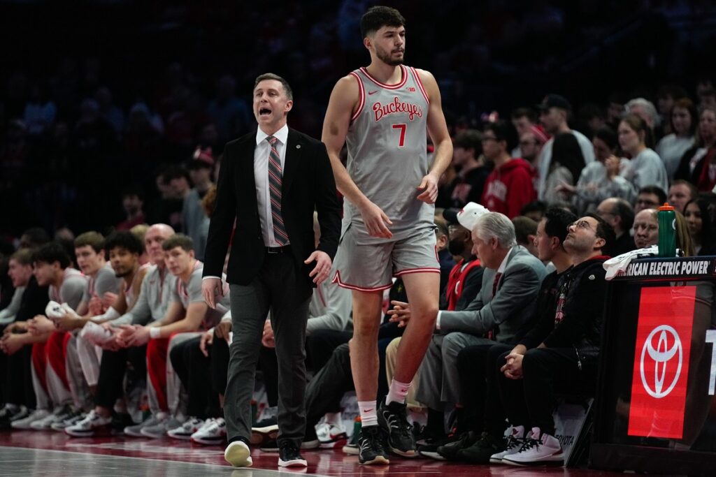The Ohio State Buckeyes men's basketball team. 