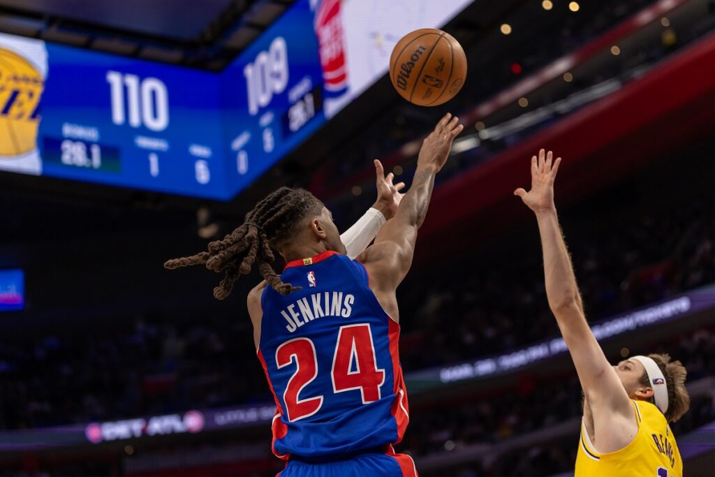Pistons
