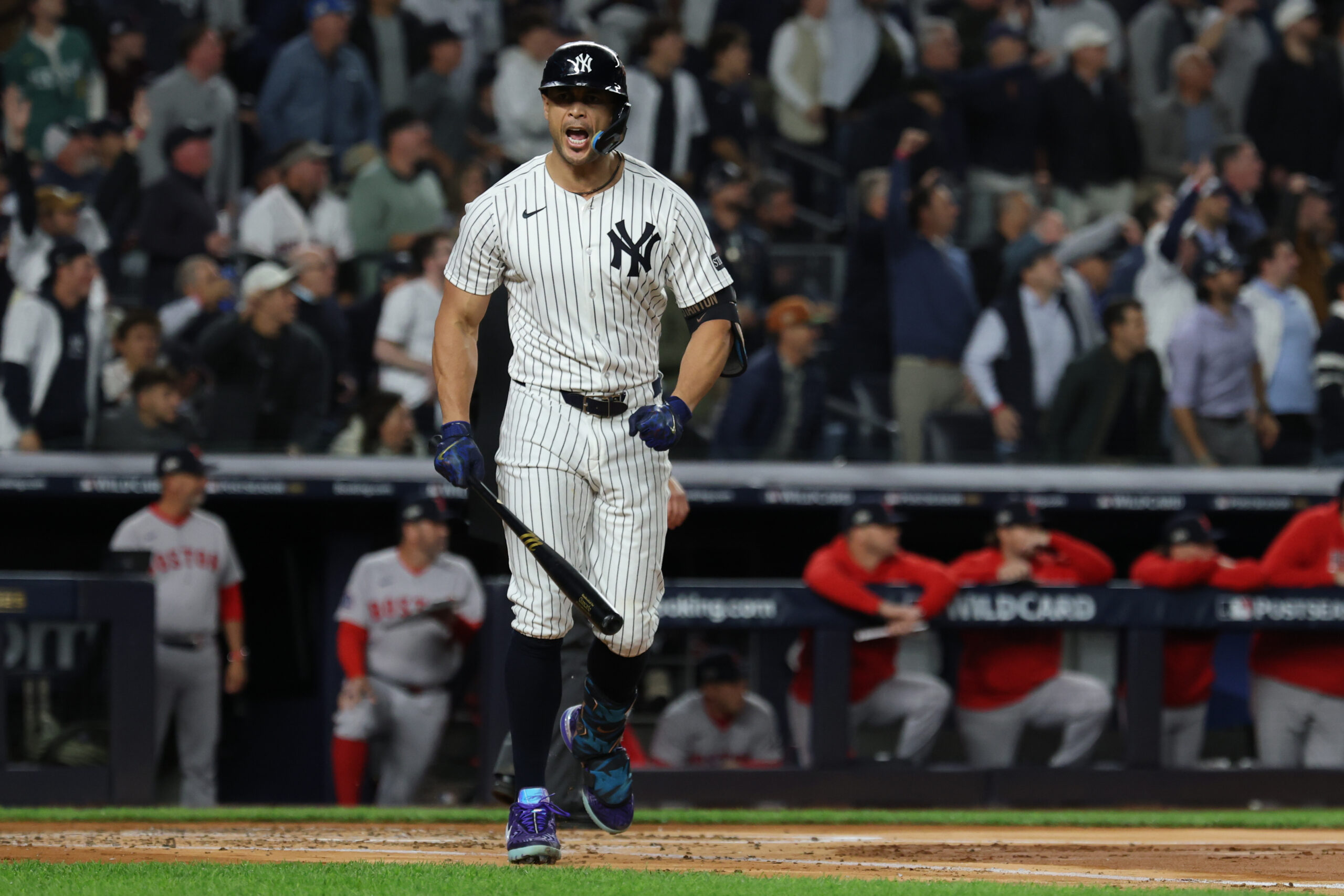 Giancarlo Stanton is approaching 500 home runs, which is one of MLB - baseball's crown achievements