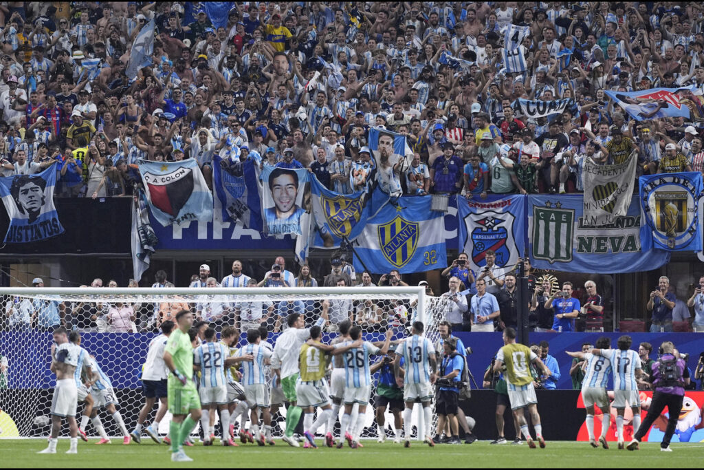 Argentina
