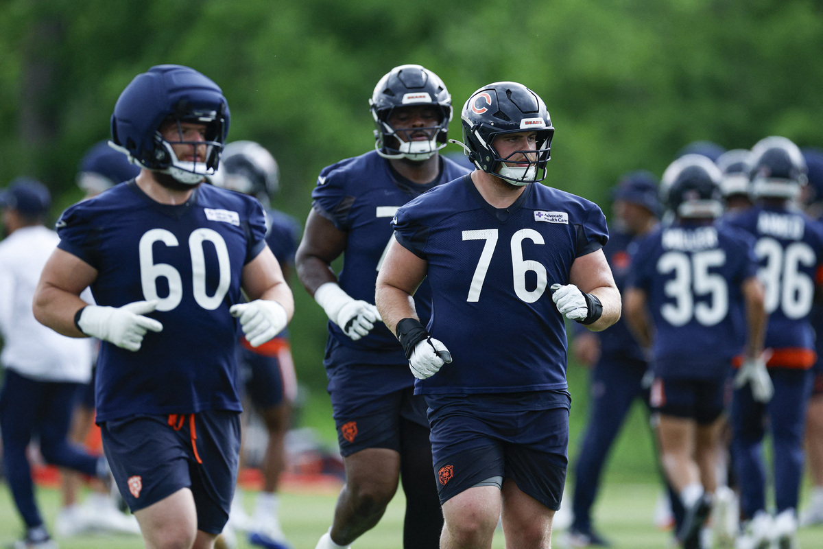 Chicago Bears player participate in mini camp.