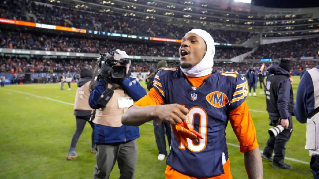 Chicago Bears wide receiver Luther Burden III (10) leaves the field following a game against the Green Bay Packers in an NFC Wild Card Round game at Soldier Field.