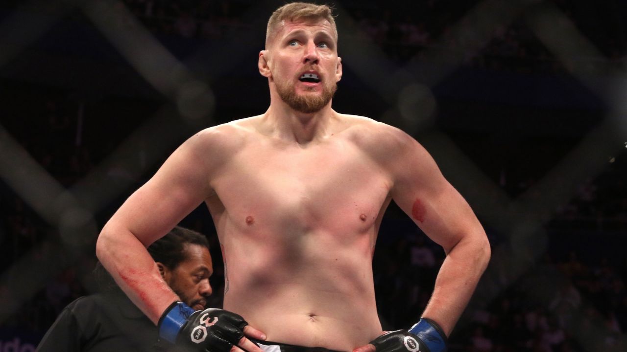 Josh Hokit UFC: Alexander Volkov.